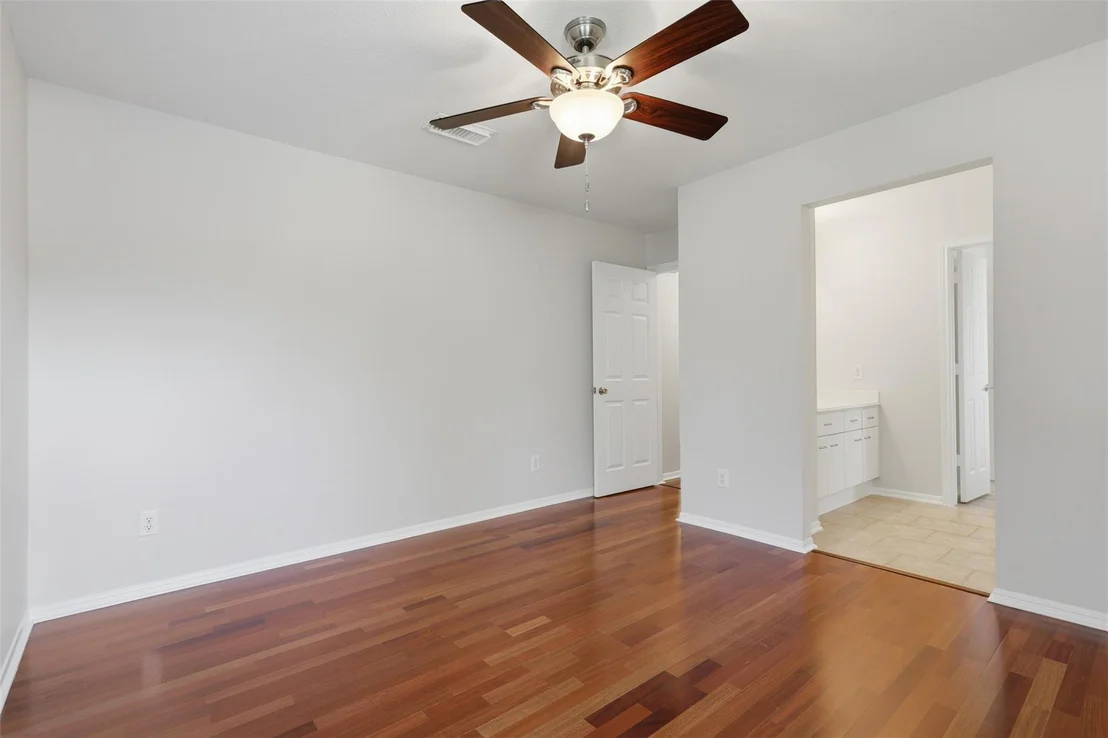 Photo of 1909 Harbour Cove Drive