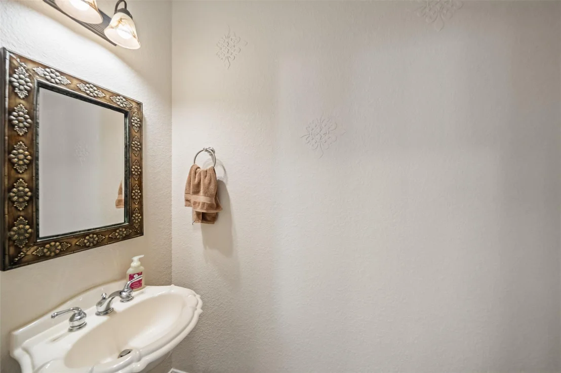 Photo of 6010 Foxland Court