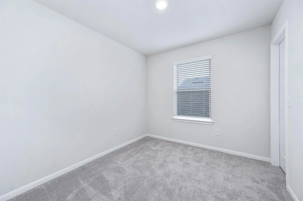 Photo of 6331 Lakeview Haven Drive