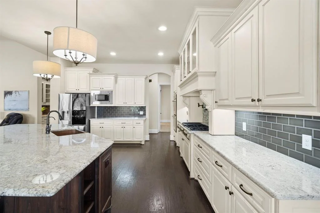 Photo of 2131 Grand River Drive
