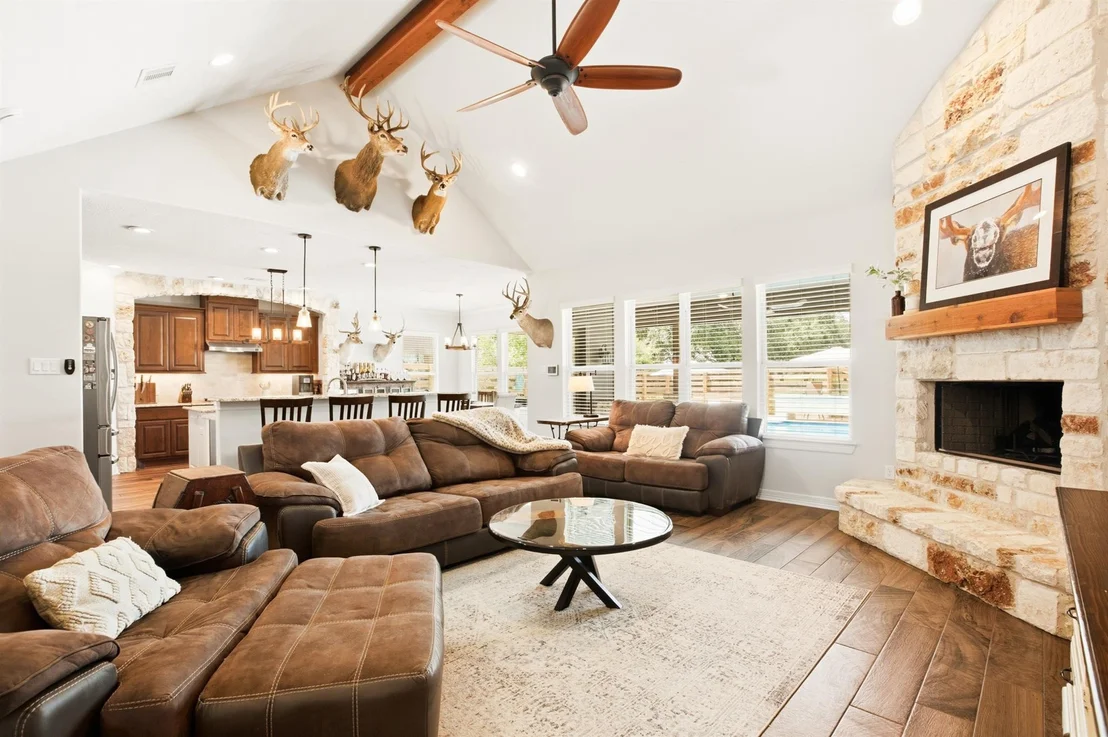 Photo of 2603 River Road