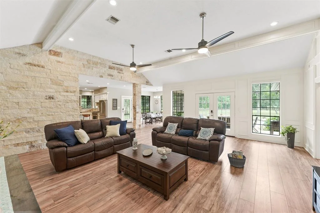Photo of 7522 Fairchild Road
