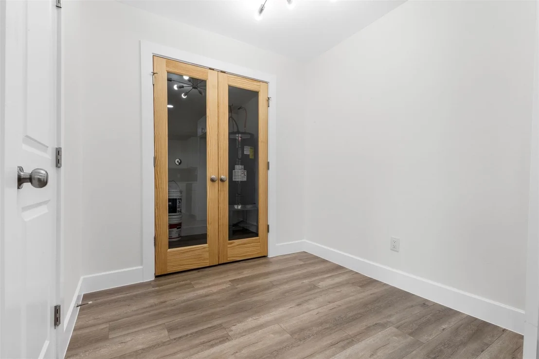 Photo of 1106 W Thomas Avenue