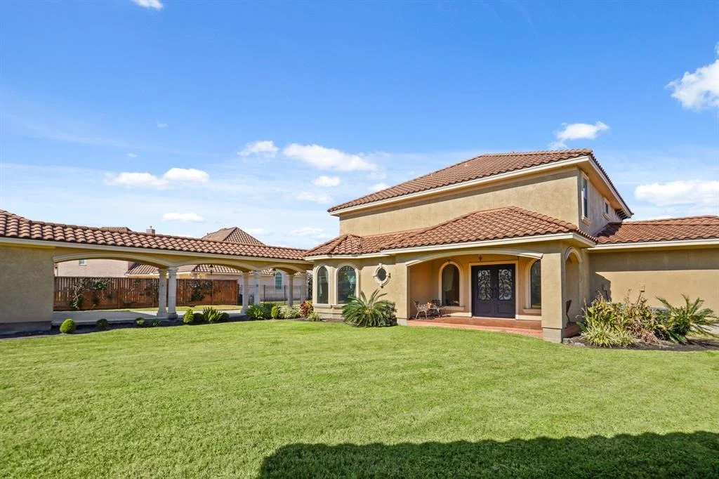 Photo of 16110 Rodale Drive