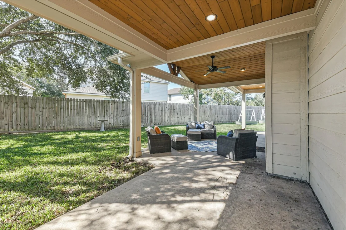 Photo of 21638 Dalton Spring Lane