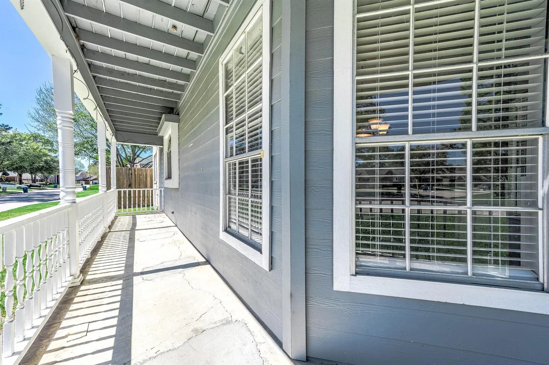 Photo of 18503 Pheasant Field Drive