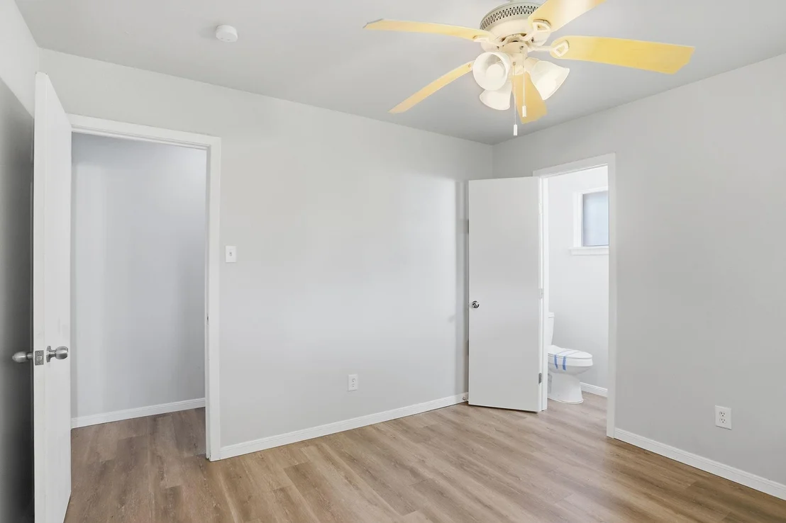 Photo of 5242 Grace Point Lane