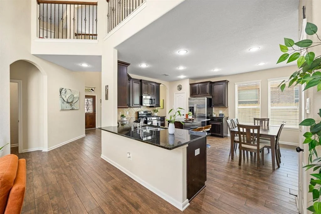Photo of 6110 Nicholas Lane