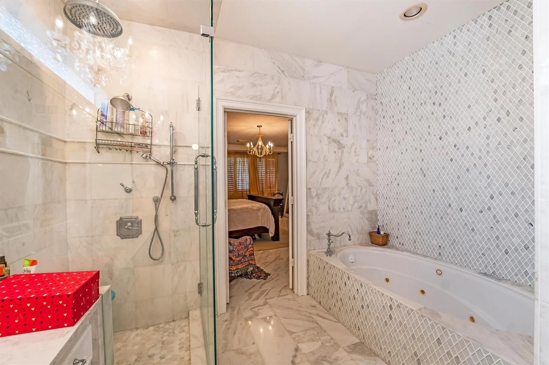 Photo of 8002 Royal Crest Court