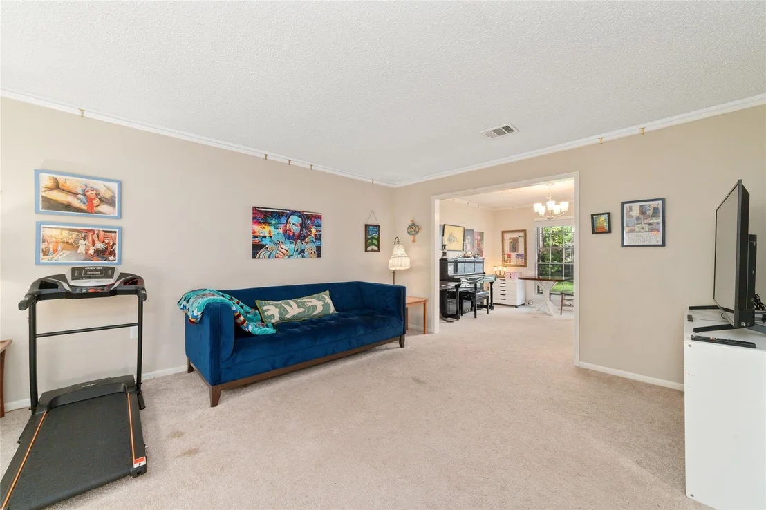 Photo of 5930 Old Lodge Drive