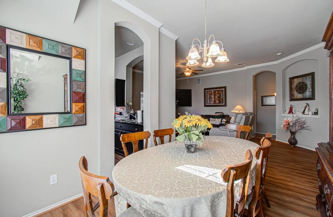 Photo of 957 Oak Terrace Drive