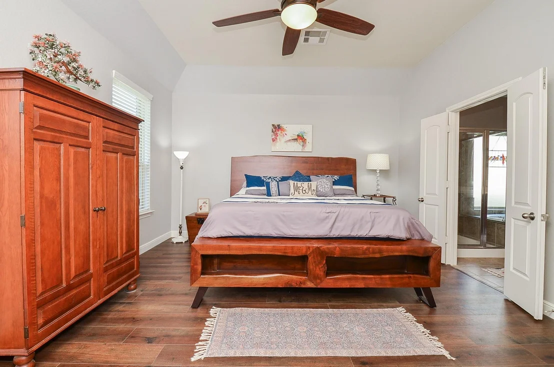 Photo of 19014 Balcones Pine Street
