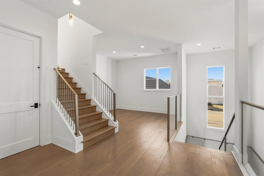 Photo of 50 Aria Isle Drive