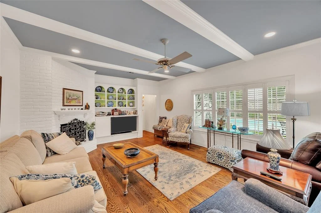 Photo of 559 Kickerillo Drive