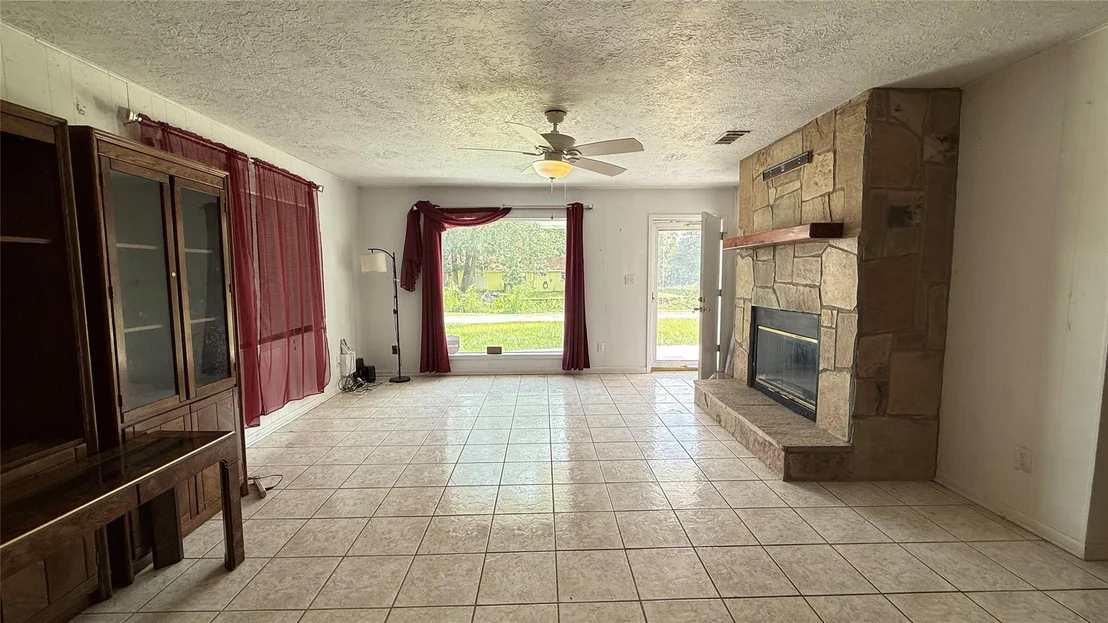 Photo of 297 Hackberry Lane
