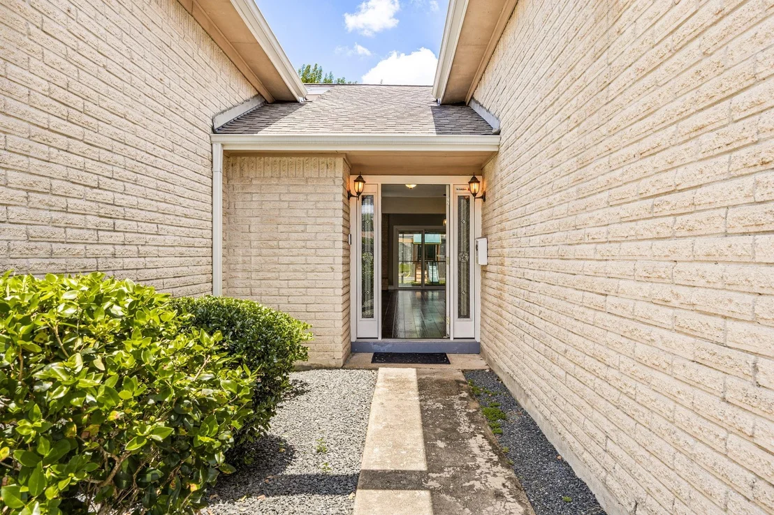 Photo of 9232 Vickijohn Drive