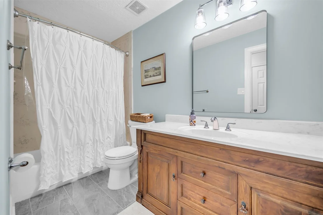 Photo of 8018 Northbridge Drive