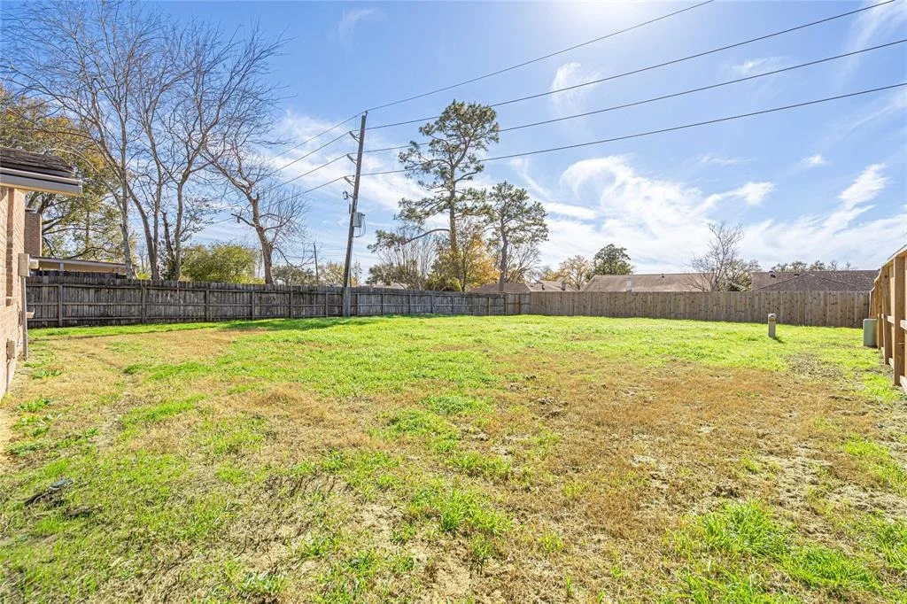 Photo of 16611 Great Glen Drive