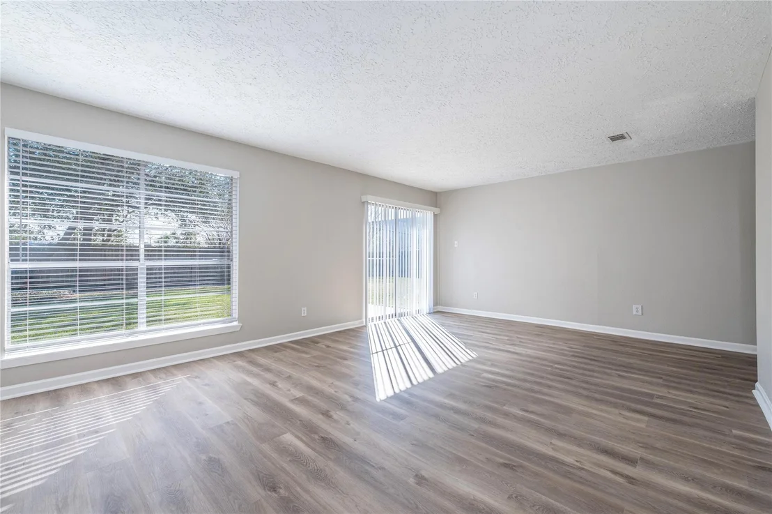 Photo of 17602 Heritage Bay Drive