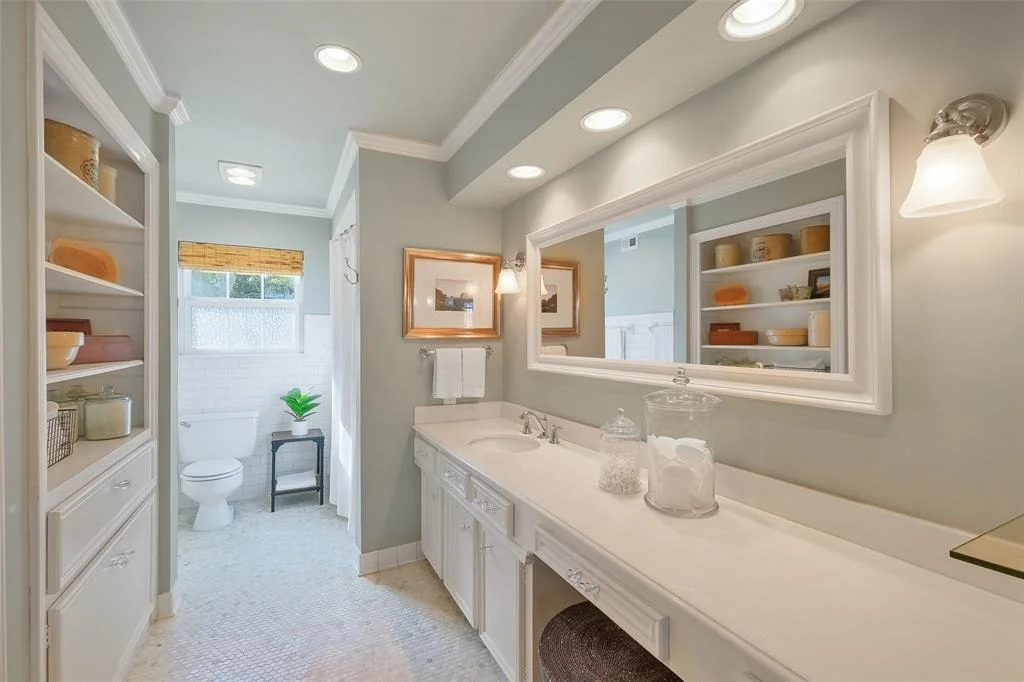 Photo of 883 Glenchester Drive