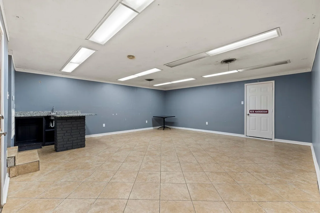 Photo of 707 Scenic Drive