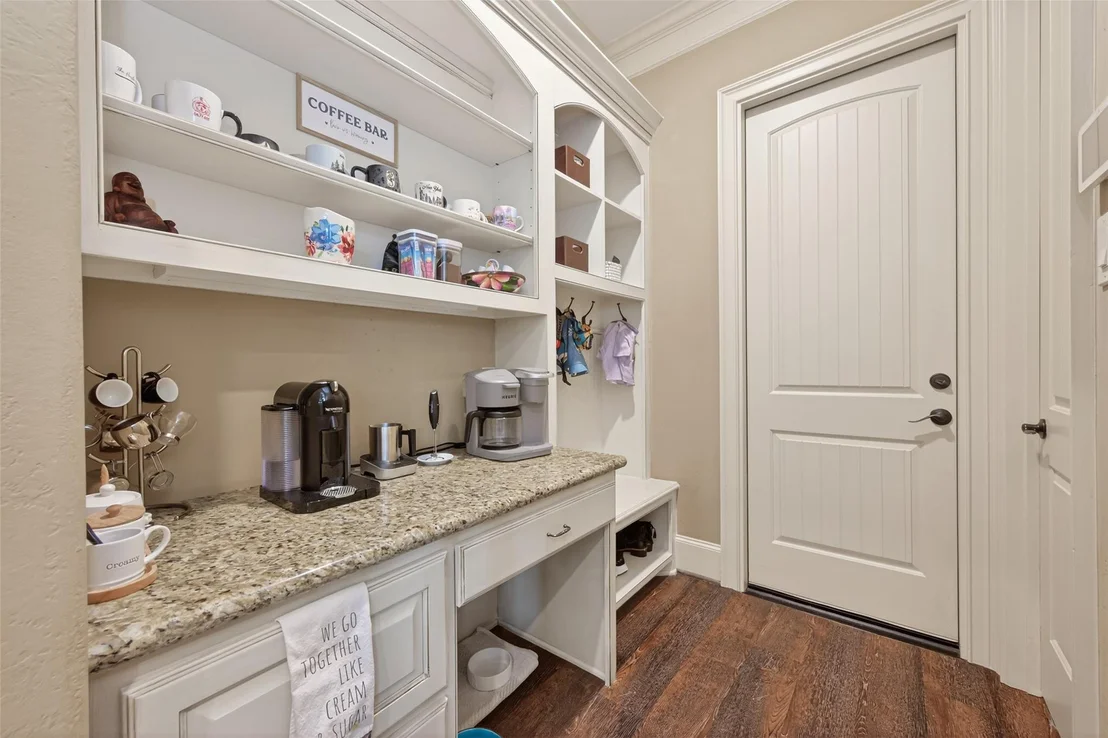 Photo of 7414 Dayhill Drive