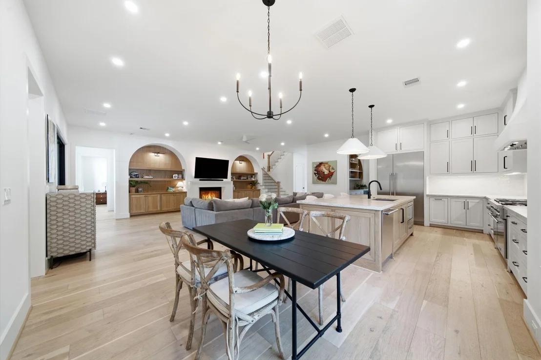 Photo of 1030 Chamboard Lane