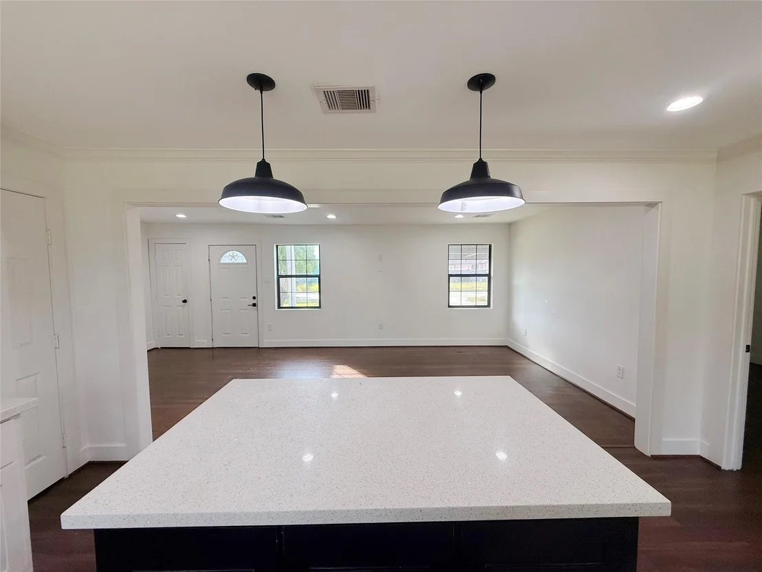 Photo of 241 Norview Drive