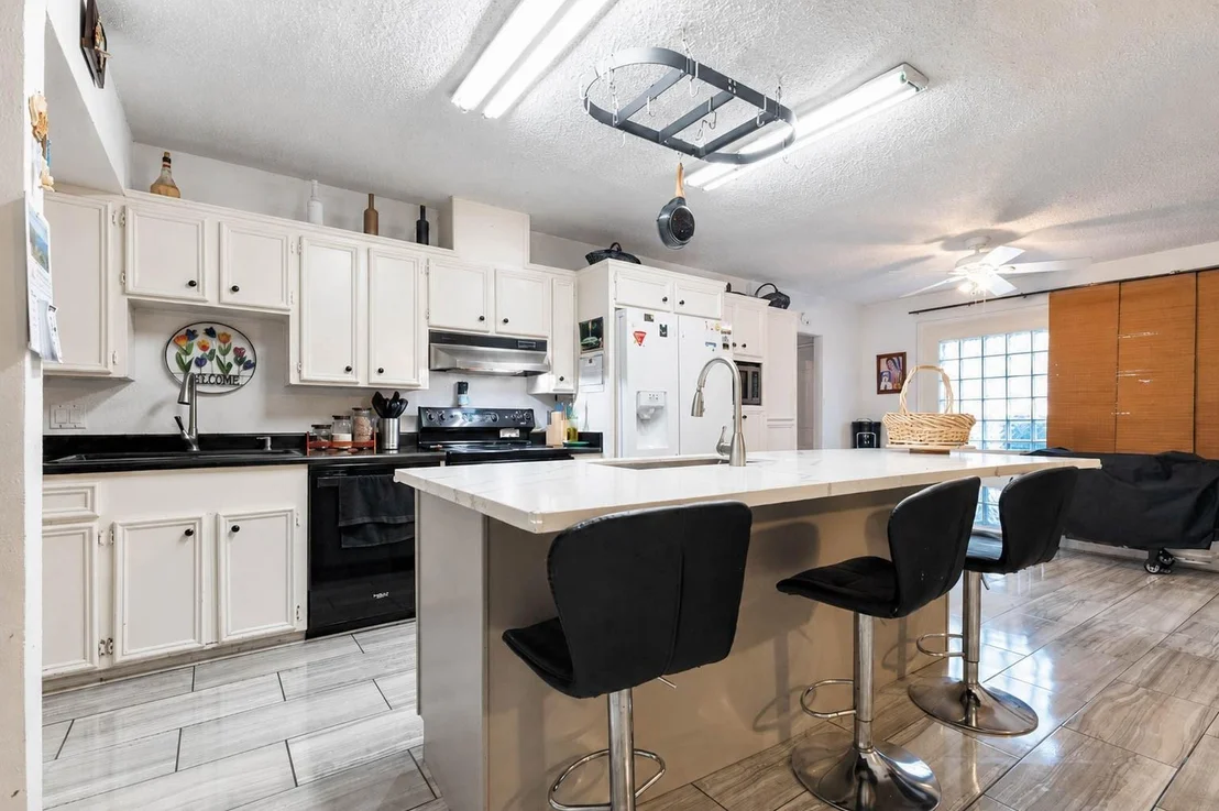 Photo of 601 Westview Terrace Drive