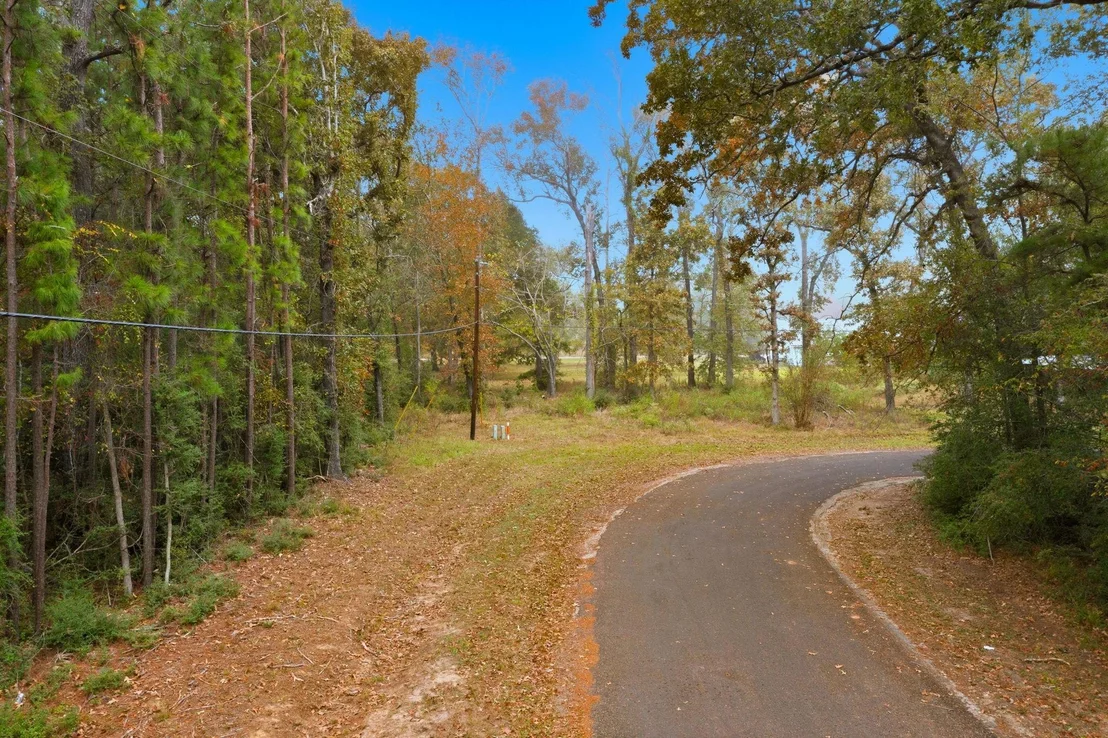 Photo of 00 Redbud Ridge