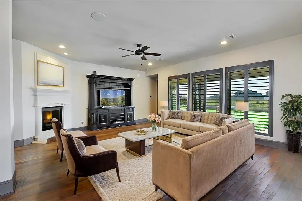 Photo of 2431 Juniper Bend