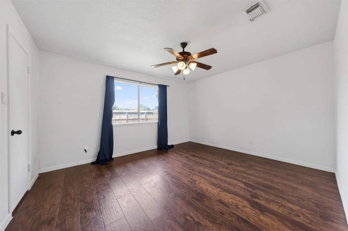 Photo of 17002 Dew Drop Lane