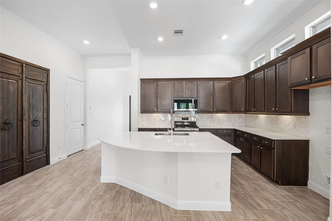 Photo of 3311 Bellwick Chase Lane