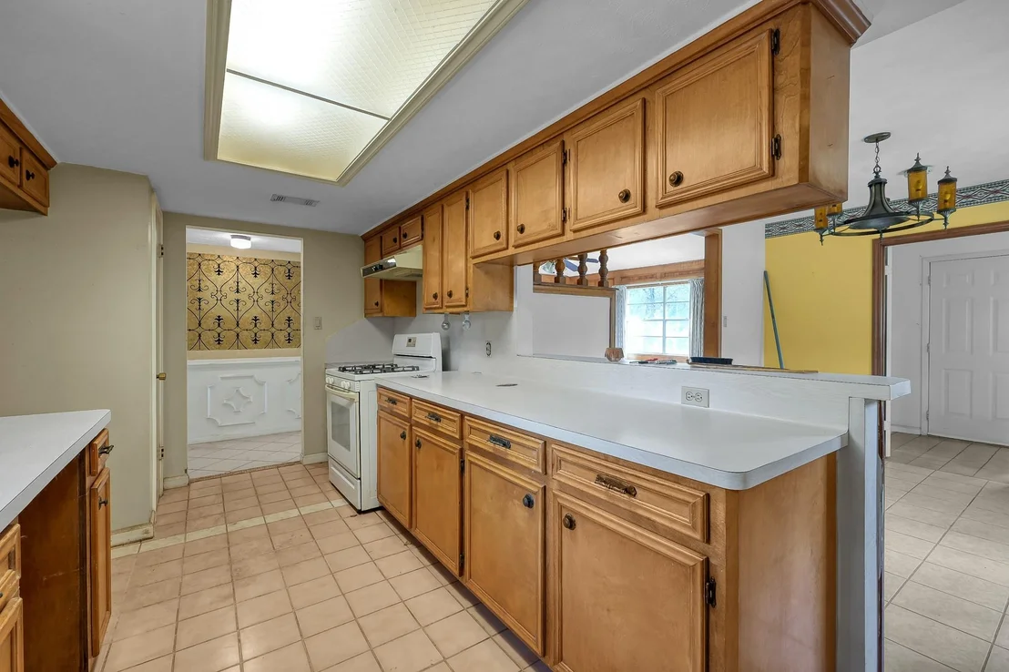 Photo of 16310 Weaver Lane