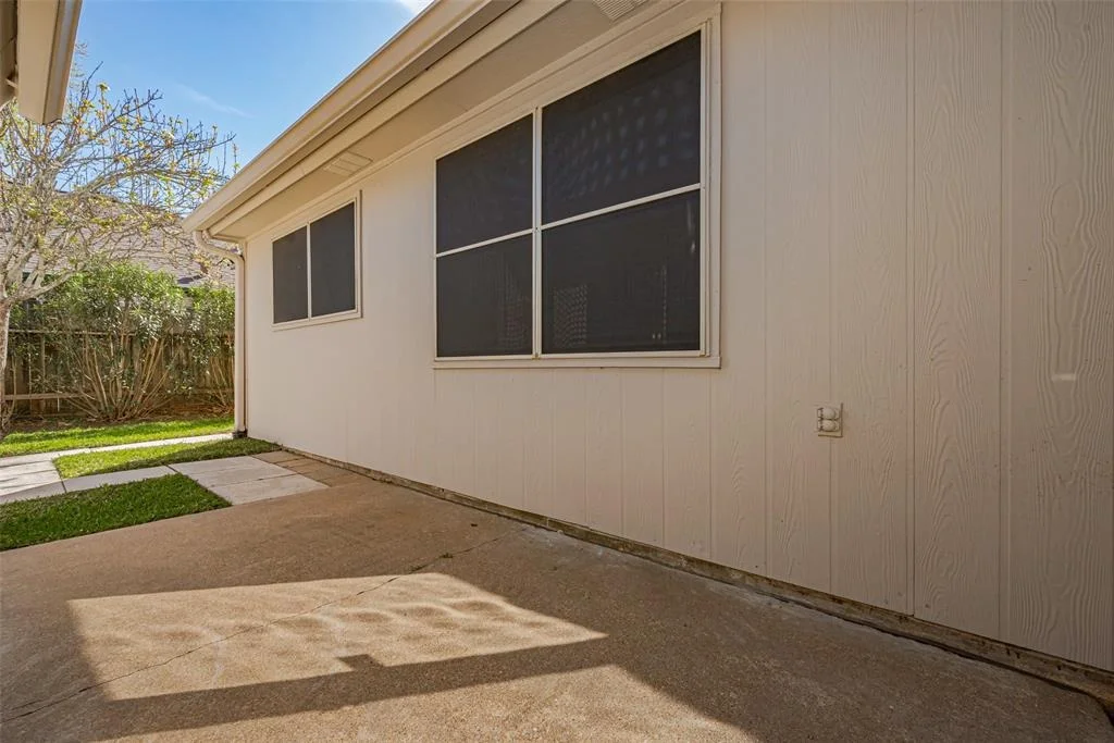 Photo of 1006 Oxborough Drive