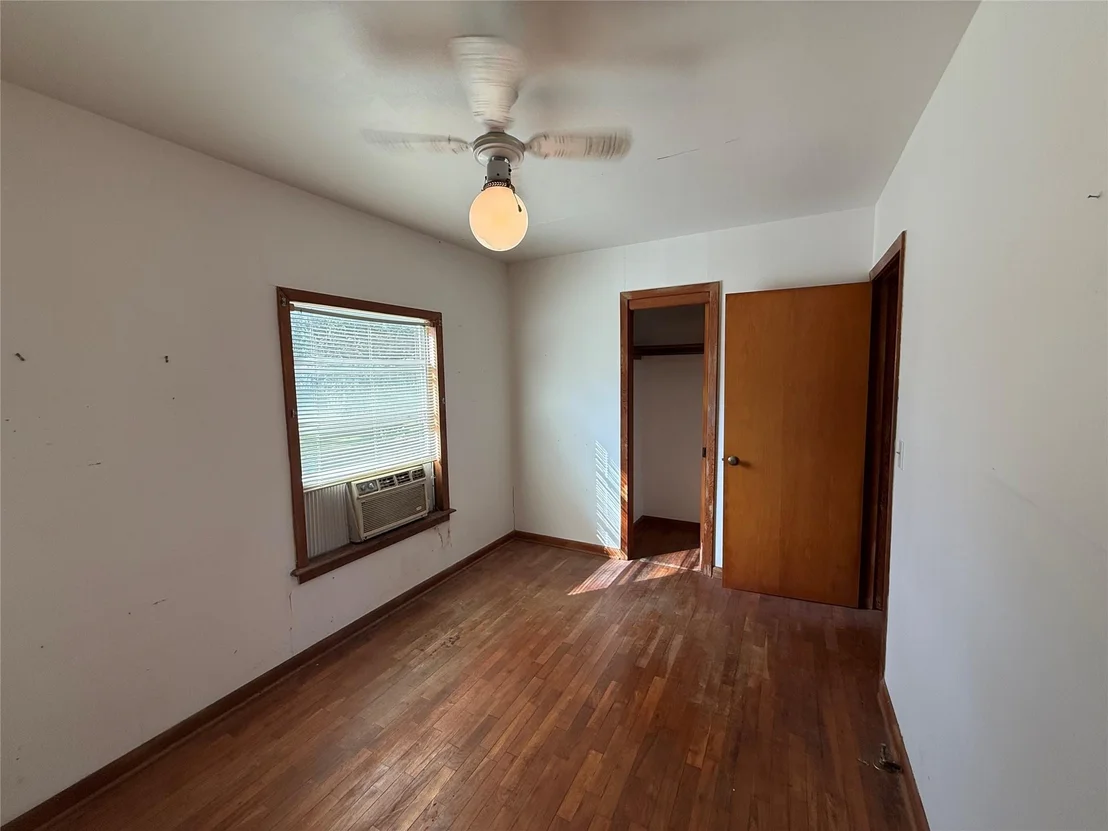 Photo of 303 5th Street