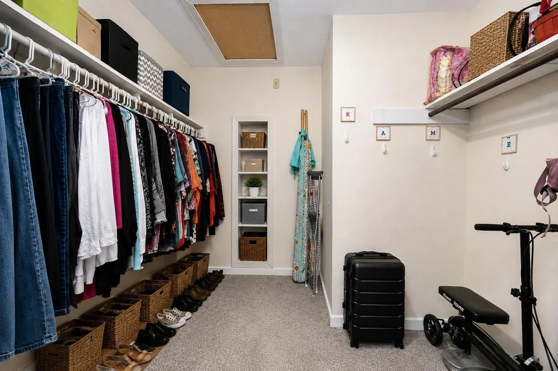 Photo of 17411 Huntersglen Circle