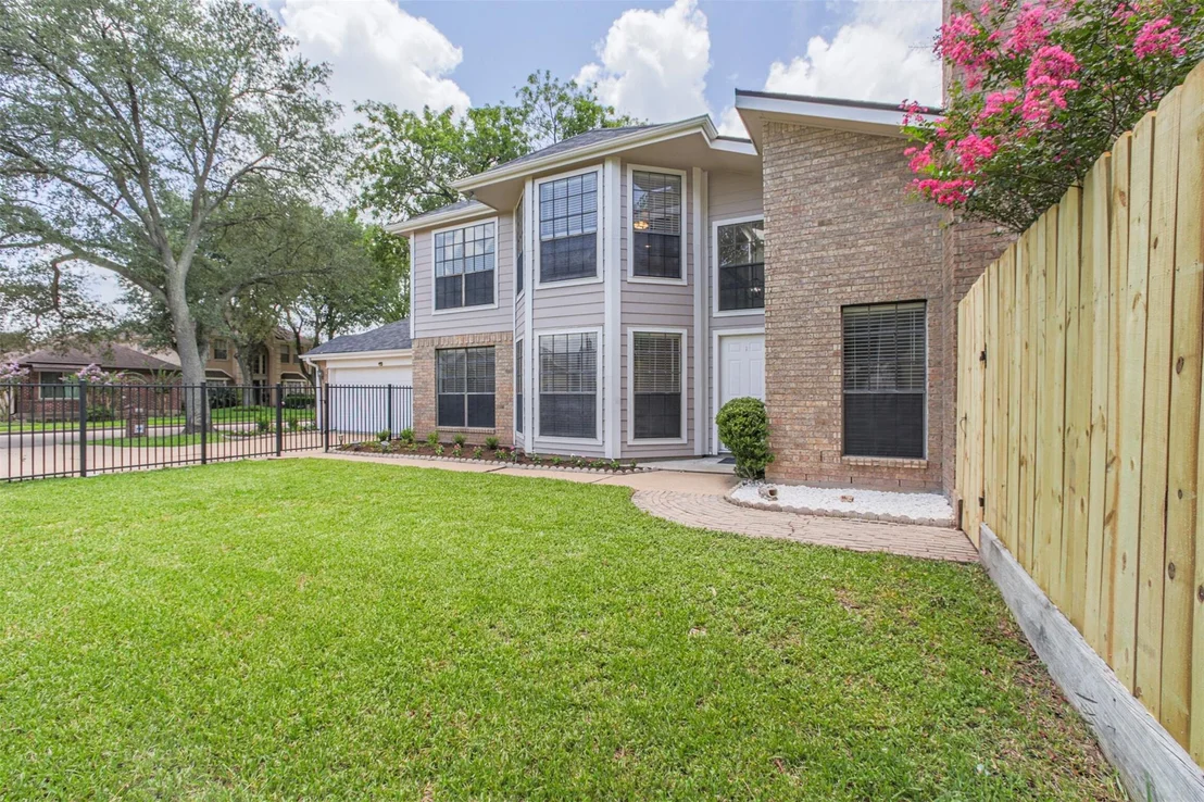 Photo of 14126 Highcroft Drive