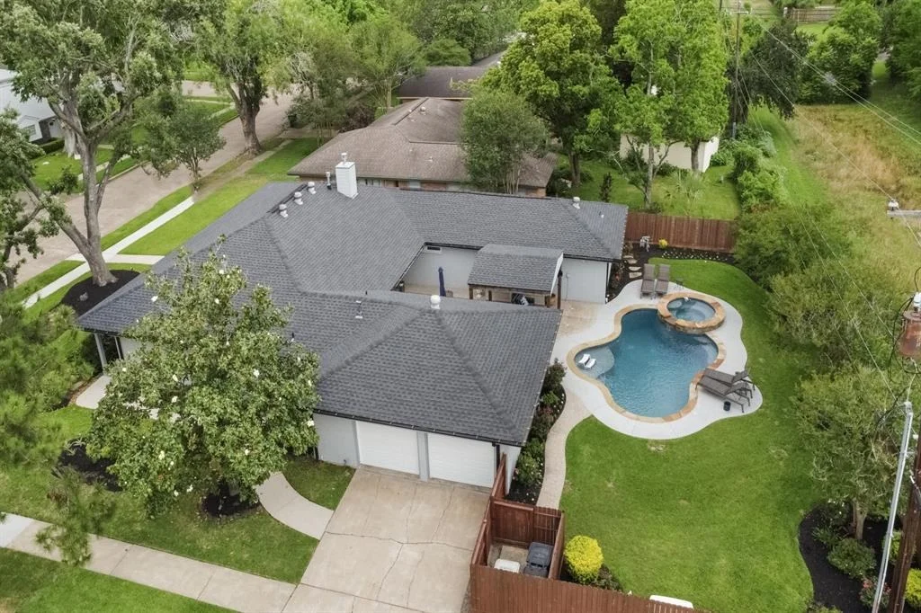 Photo of 11015 Atwell Drive