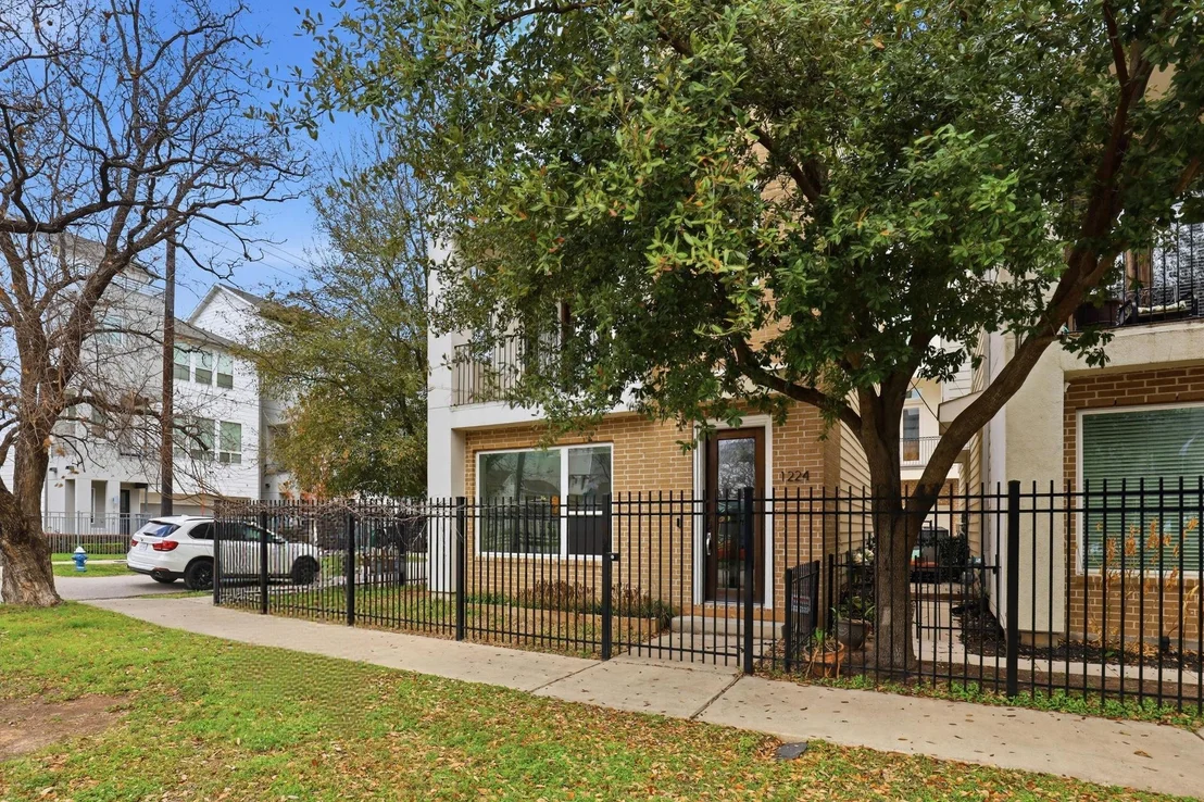 Photo of 1224 Summer Street