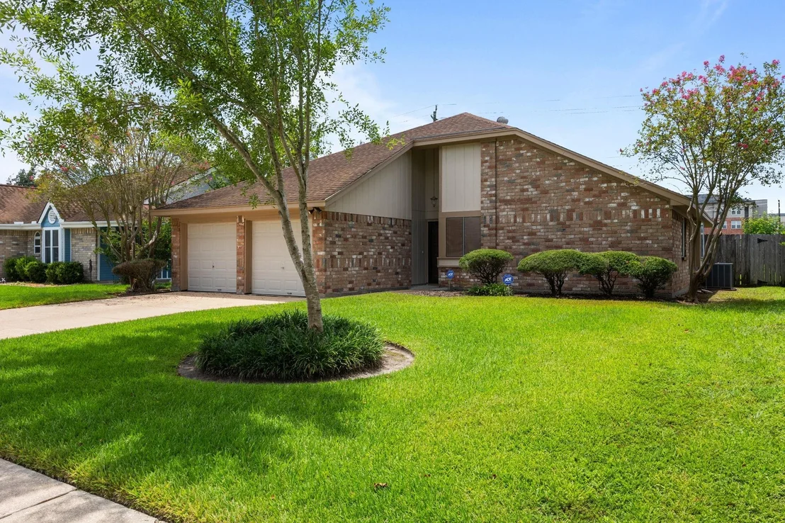 Photo of 15806 Roxton Ridge Drive