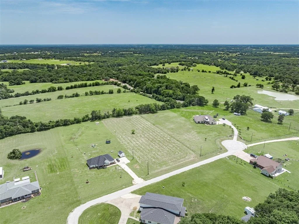Photo of 831 Indian Hill Lane