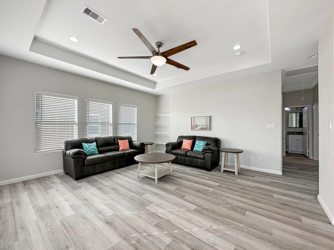 Photo of 1111 Waco