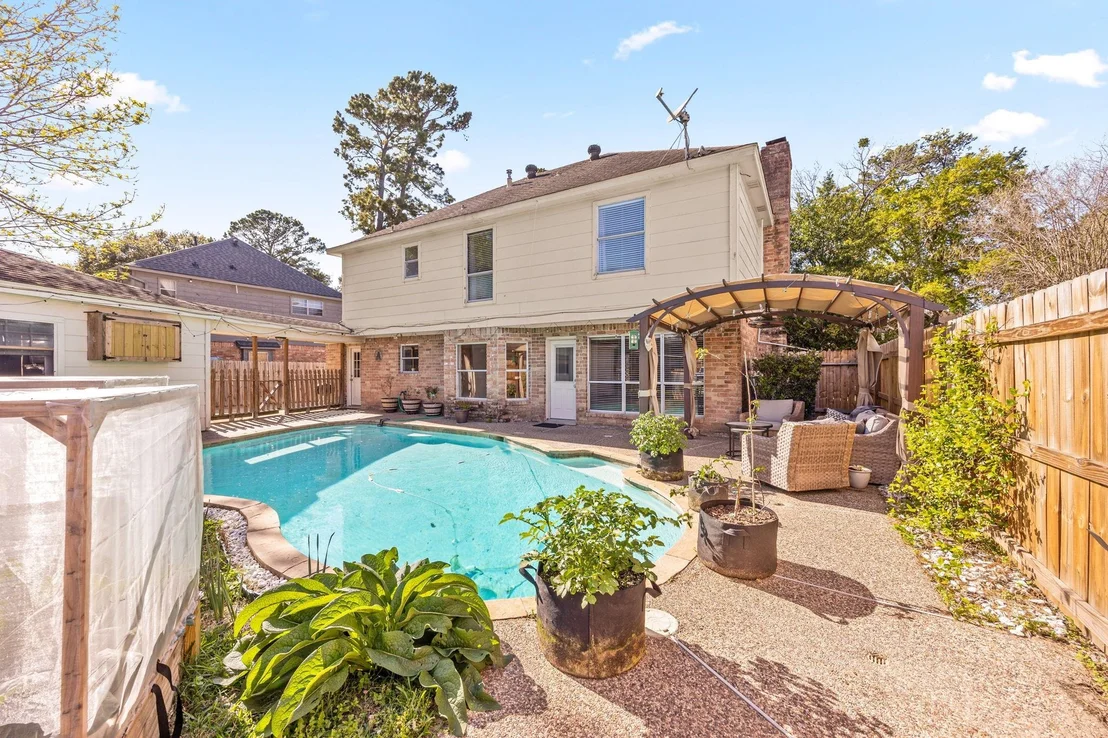 Photo of 6611 Sutter Park Lane