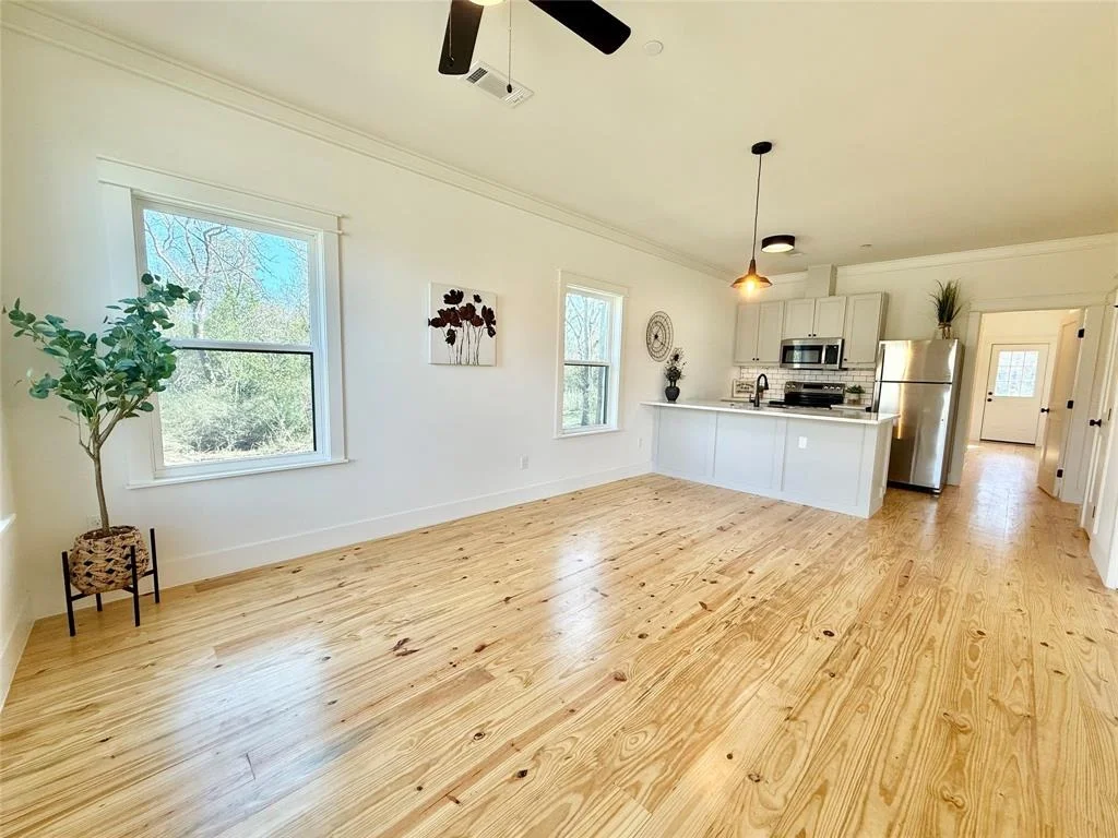 Photo of 1309 Hidden Creek Lane