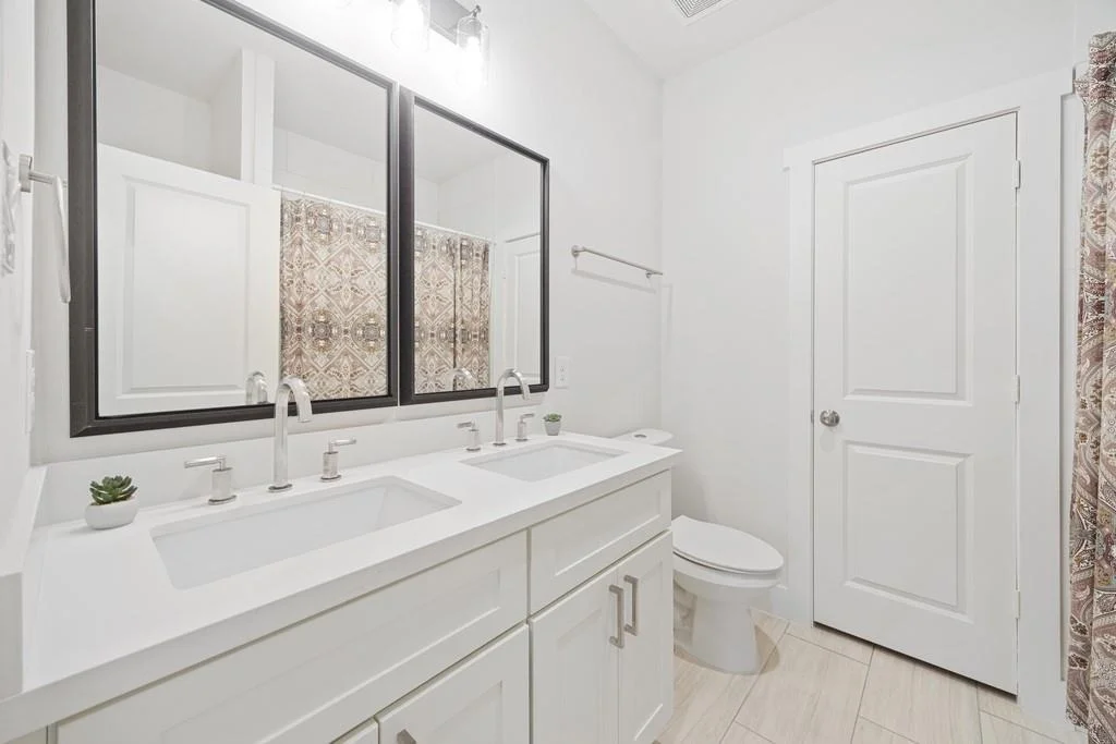Photo of 3809 Edison Street