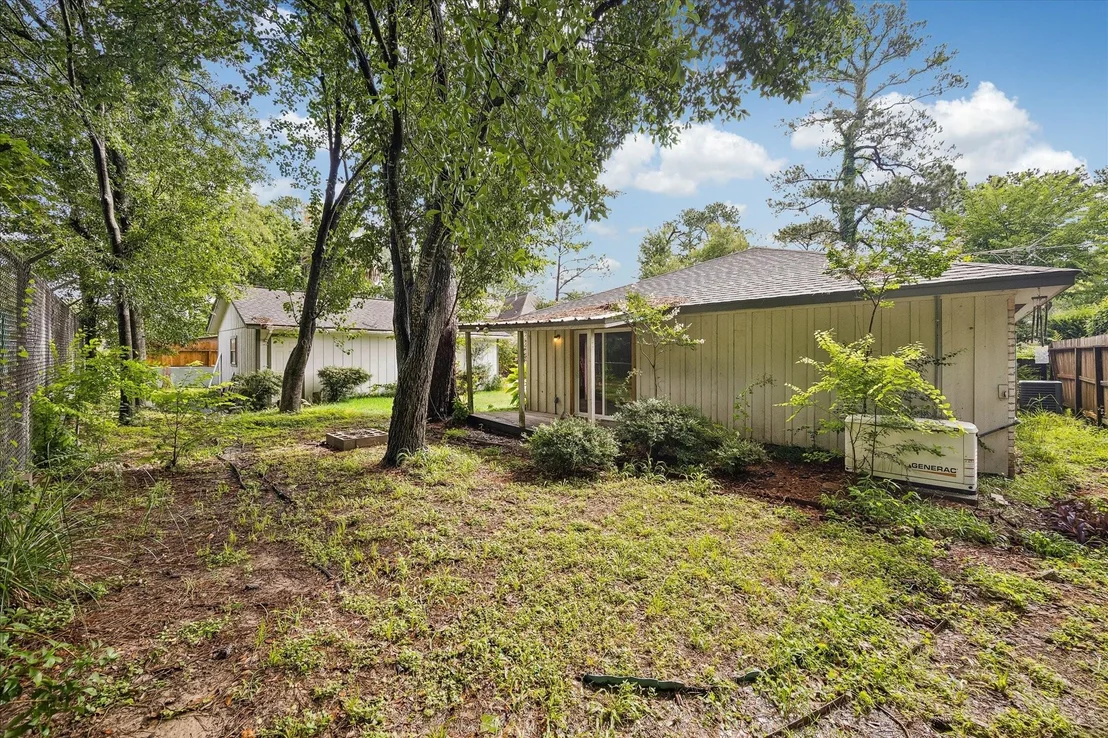 Photo of 17803 Loring Lane