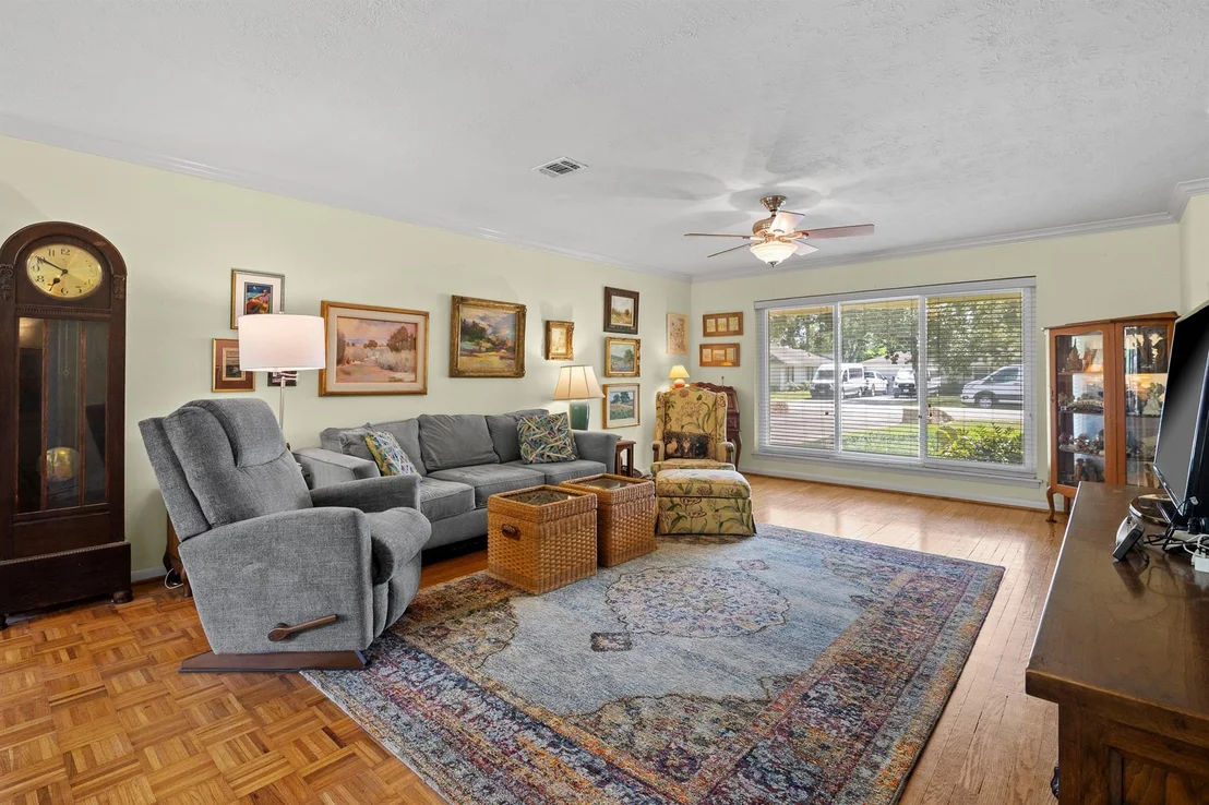 Photo of 1427 Adkins Road