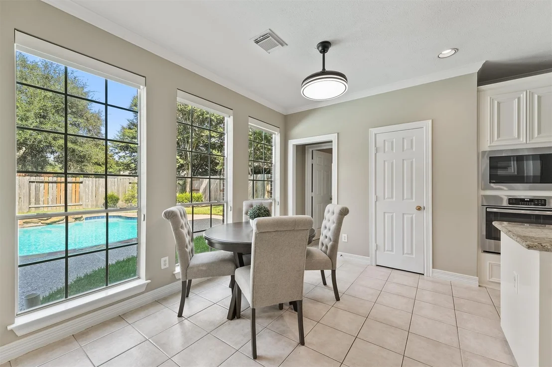 Photo of 1922 Briarchester Drive