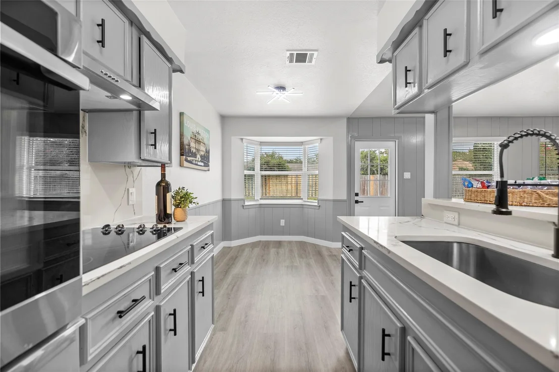 Photo of 12122 Plumbrook Drive